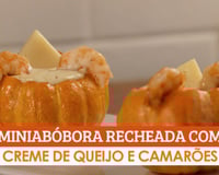 Mini abóbora recheada com creme de queijo e camarões 