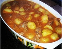 Acém ao molho com batata