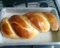 Rosca com recheio de goiabada