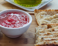 Uma receita de molho tradicional colombiano feito basicamente de tomate e cebola para realçar todos os sabores