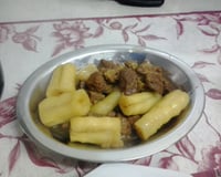 Vaca atolada (carne com mandioca)