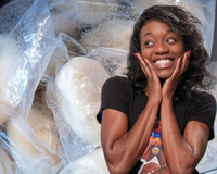 Poucas pessoas sabem, mas a minha mãe me ensinou como congelar pão do jeito certo e é bem simples