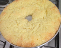 Bolo pão de queijo da Gaby