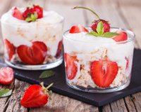 5 lanches da manhã com frutas para os dias quentes