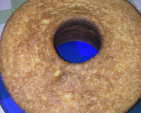 Bolo cremoso de milho em lata