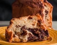 Aqui na minha casa já é época de comer um chocotone fofinho e saudável no lanche ou café da tarde: esse é o segredo para a receita ficar bem macia