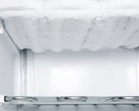 Se o seu freezer está com gelo acumulado, isso pode estar afetando sua conta de luz: entenda o porquê e como evitar