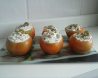 Tomates recheados com ricota