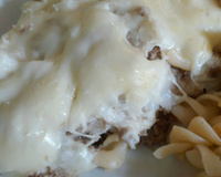 Escondidinho de macaxeira com carne  de sol