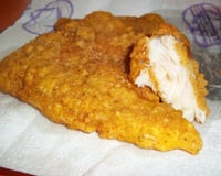 Filé de peixe empanado