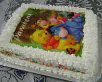 Bolo de aniversário com papel de arroz