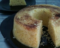 Bolo fofinho de fubá de microondas