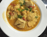 Filé de pintado ao molho de camarão