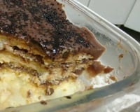 Pavê misto de biscoito de maisena