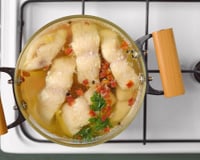 Como tirar cheiro de bacalhau da cozinha: o truque que eu aprendi com a minha vizinha e que mudou minha vida