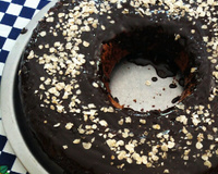 Bolo de chocolate com aveia