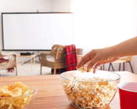 Itens que transformam a maratona de filmes em experiência de cinema