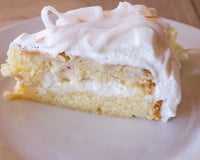 Bolo de abacaxi com coco: receita simples