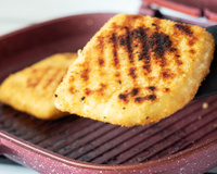 Pão de queijo macio de 10 minutos: como fazer receita de frigideira de apenas 5 ingredientes para um lanche rápido