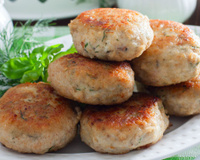 Hoje vou ensinar uma receita simples, mas com sucesso garantido: almôndegas de frango ao limão