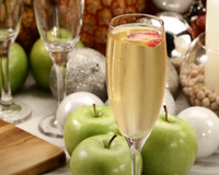 Deixe o champagne mais especial com esta receita de drink de Ano-Novo