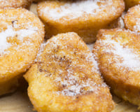 Rabanada recheada com doce de leite ou creme de avelã: veja a receita