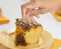 Se você ama maracujá, precisa experimentar este bolo de liquidificador: é tão gostoso que acaba rapidinho
