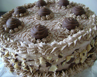 Bolo mousse com bombons