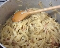 Talharim à carbonara