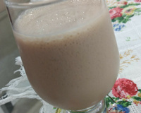 Pau na coxa (vinho com leite condensado)