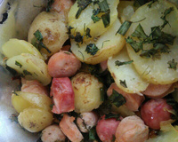 Linguiça ao forno com batatas