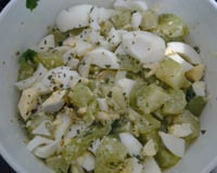 Salada de chuchu fácil