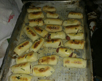 Enroladinho de salsicha assado crocante