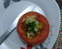 Tomate recheado com estrogonofe de file