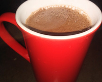 Chocolate quente com leite em pó