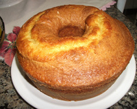 Bolo simples de fubá