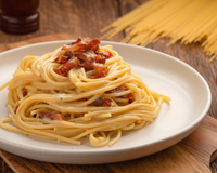 Fácil, rápido e clássico: macarrão à carbonara padrão MasterChef Brasil com essas dicas profissionais