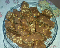 Pé-de-moleque de geladeira