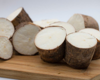 Como descascar mandioca: truque simples, rápido e eficaz