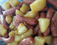 Liguiça ao forno com batatas gratinadas