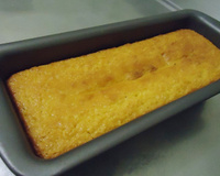 Bolo de milho com coco molhadinho