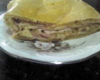 Rocambole de queijo e presunto delicioso