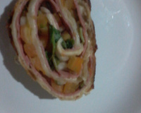 Rocambole  de massa de pastel