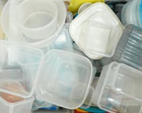 Chega de potes de plástico! Essa é tendência que está ganhando força por ser uma forma mais segura de manter os alimentos