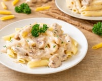 Macarrão ao molho branco