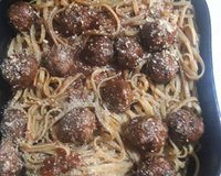 Espaguete com almôndegas