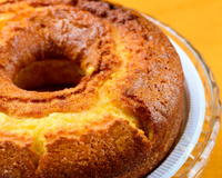 Receita irretocável da minha avó: o bolo de fubá mais fofinho que você já provou