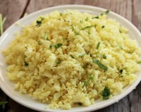 Surpreenda-se com o arroz de couve-flor