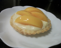 Tortinha de pêssego com massa folhada