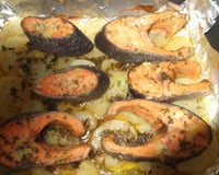 Salmão assado à provençal